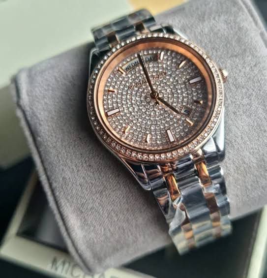 Michael Kors Analog Multi-Colour Dial Women's Watch - MK6482